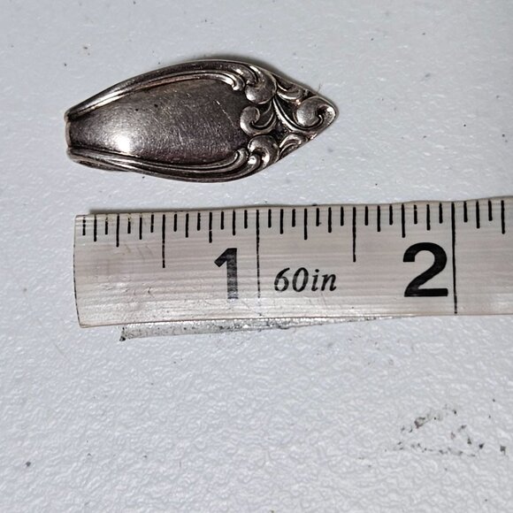 Antique Silver Tone Spoon Pendant Ornate Victorian Design Necklace Jewelry DIY - Picture 4 of 4